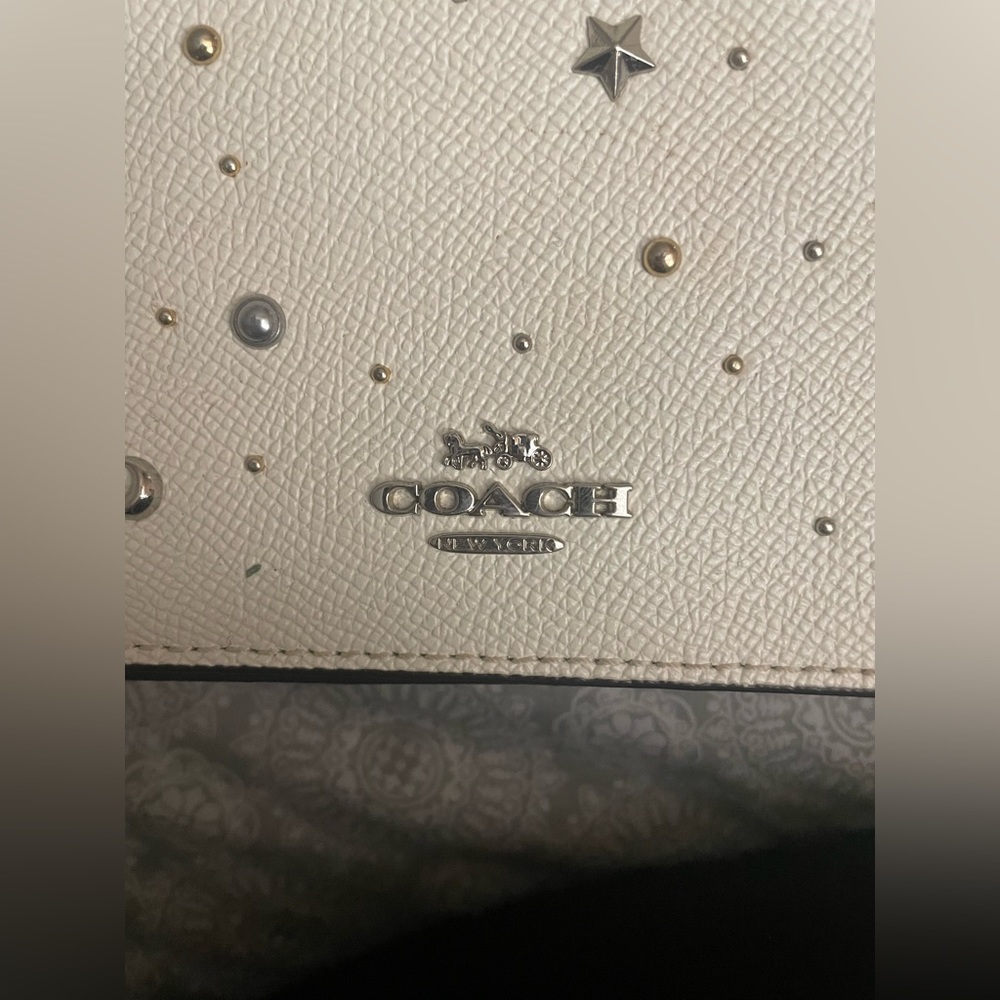 Coach handbag w/ strap smoke free home
